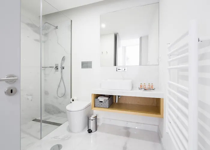 Thomaz Palace Oporto